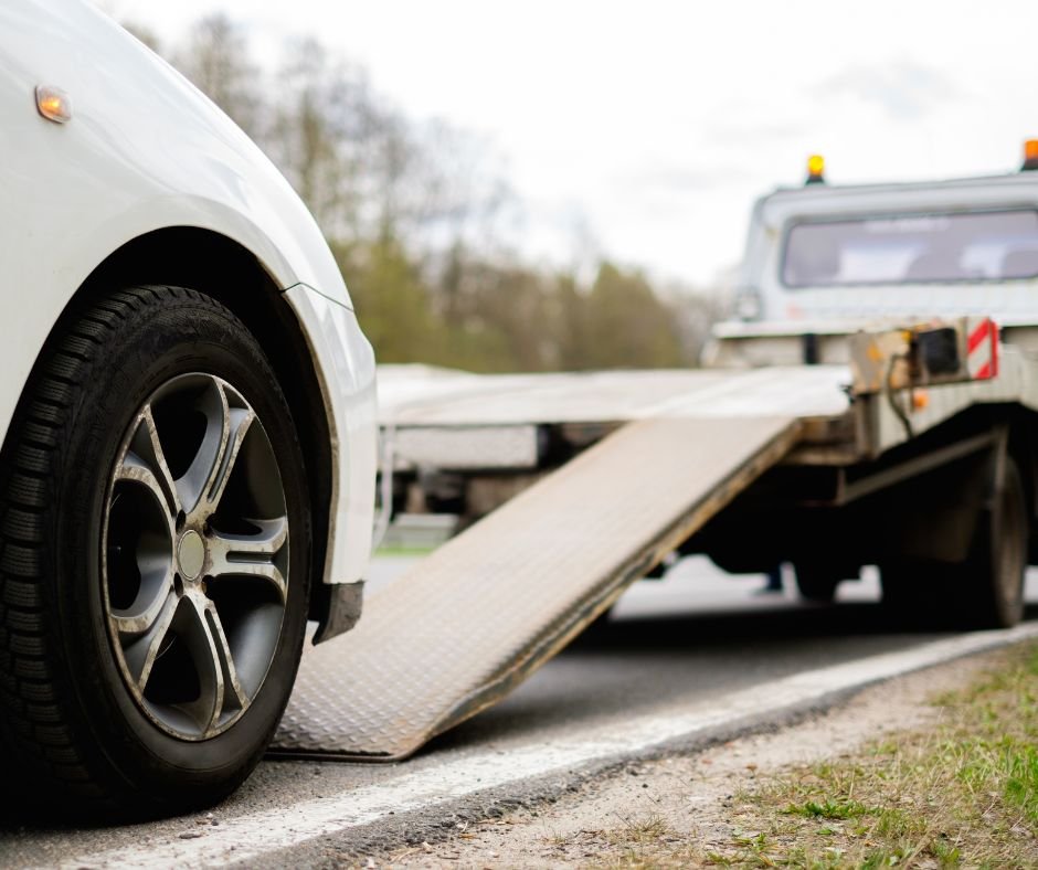 NEED CAR TOWING IN LONDON?